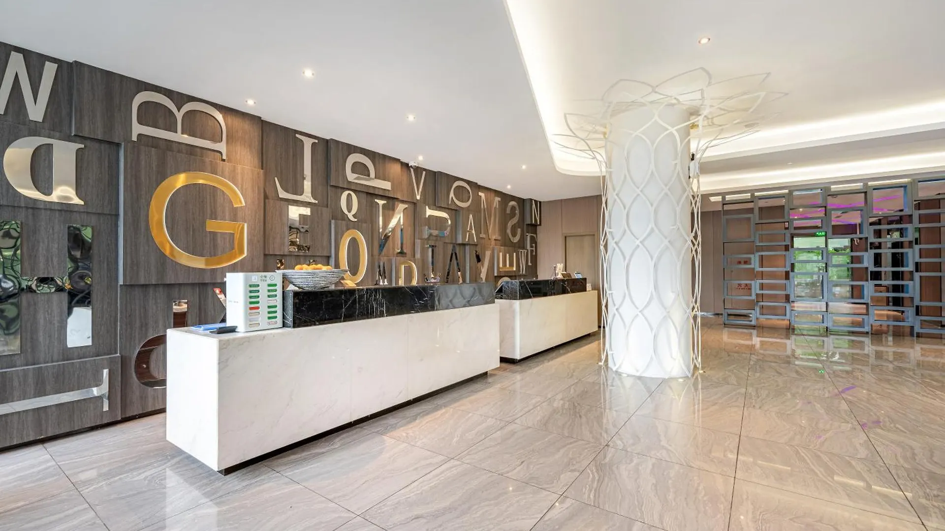 Orange Hotel Shanghai Hongqiao: Airport Shuttle Service